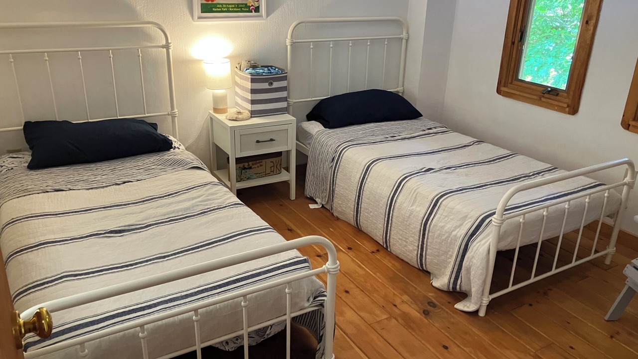 Photo of Bedroom in Nobleboro