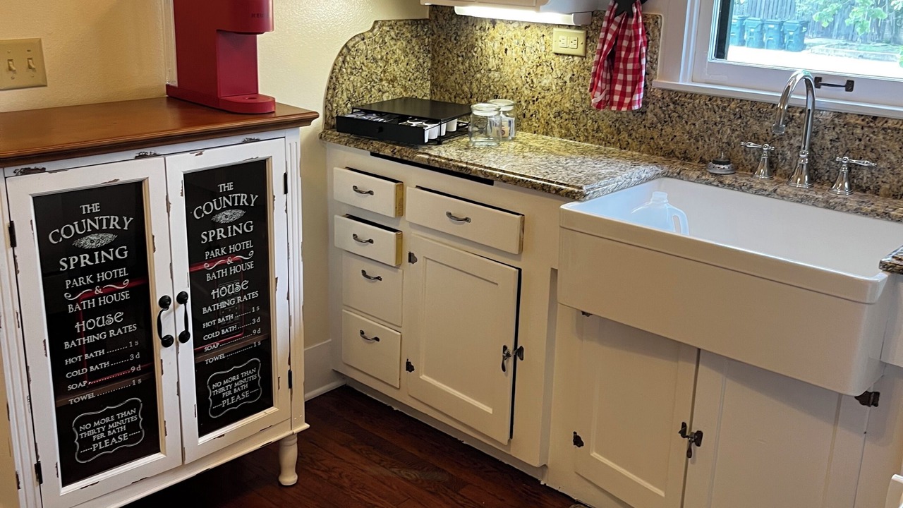 Photo of Kitchen in Flatonia