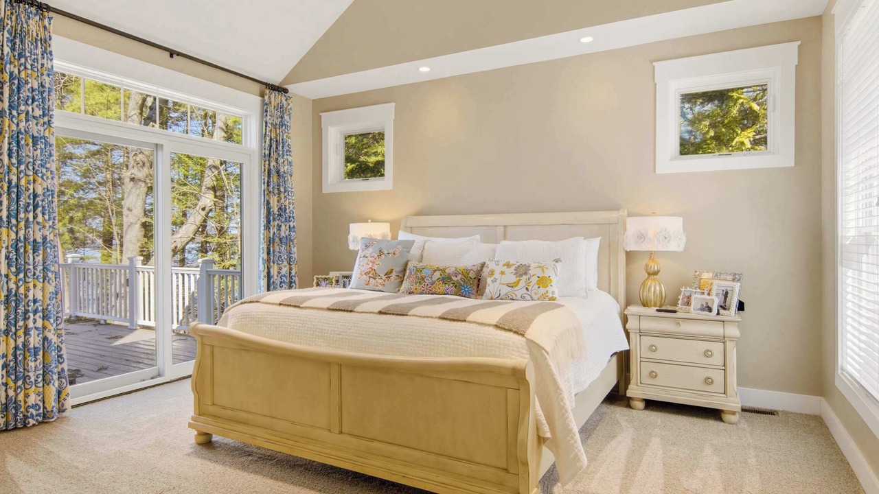 Photo of Bedroom in Alden