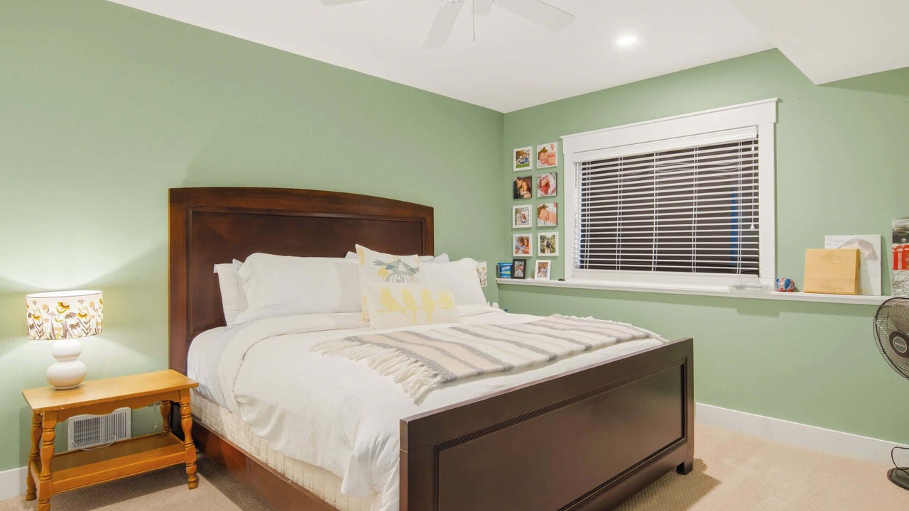 Photo of Bedroom in Alden