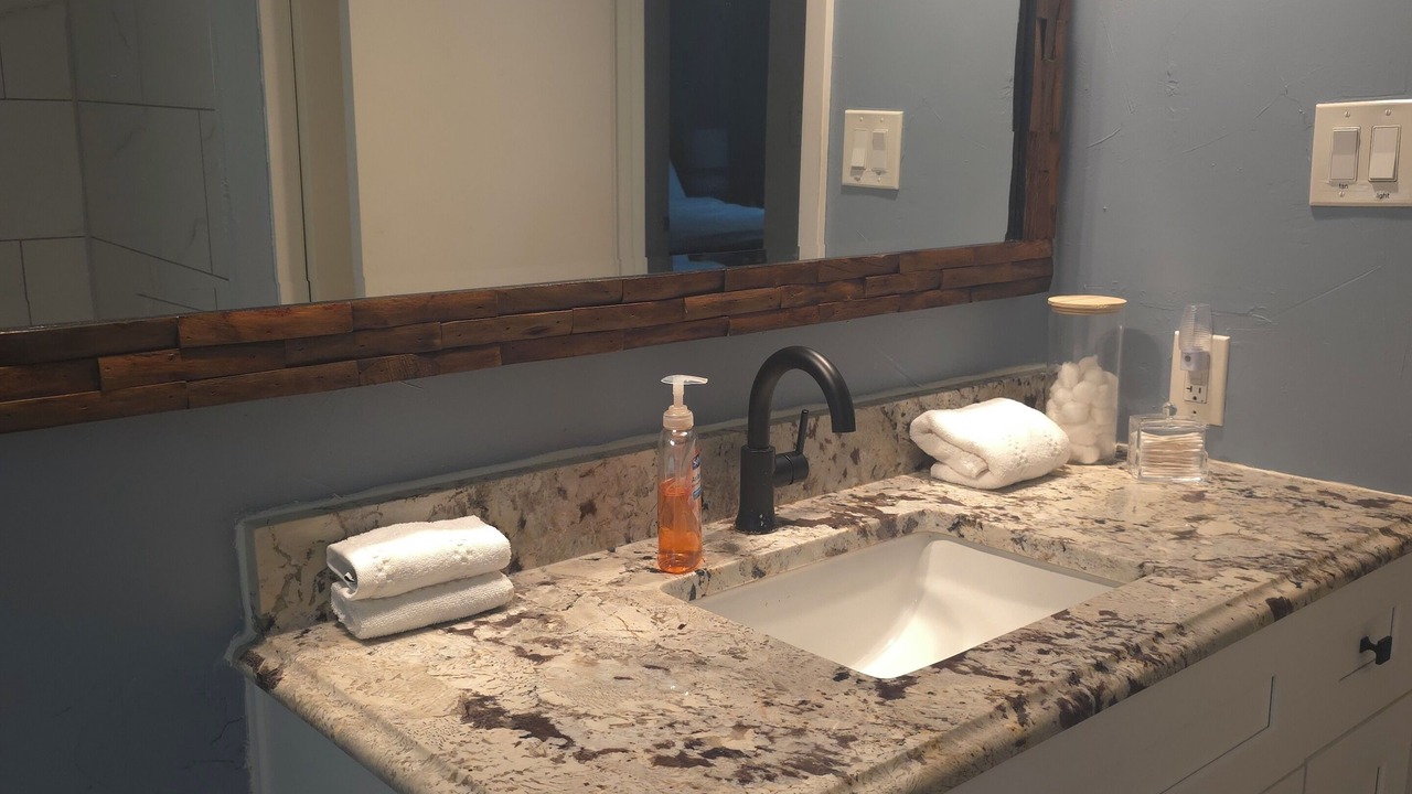 Photo of Bathroom in Central Arlington