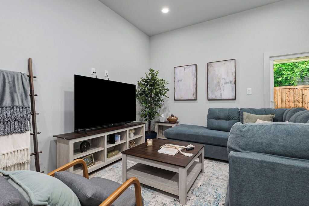 Photo of Livingroom in Greenville