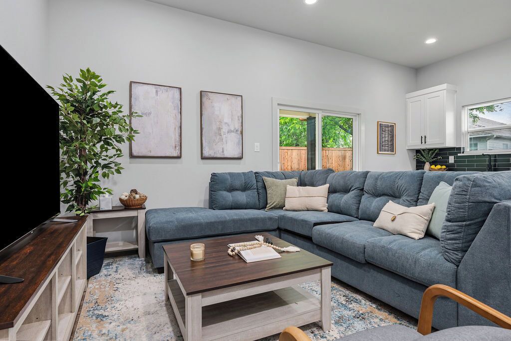 Photo of Livingroom in Greenville