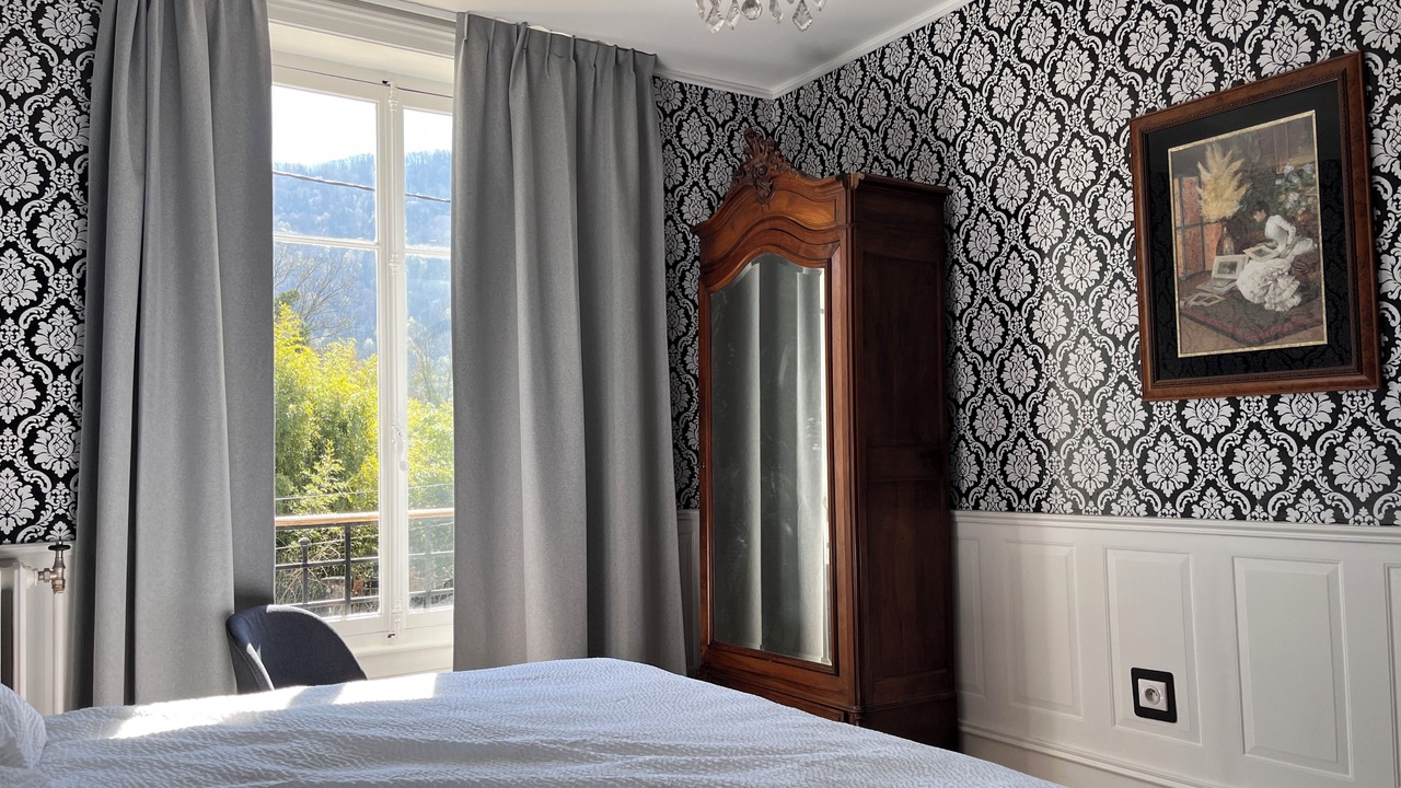 Photo of Bedroom in Saint-Bueil