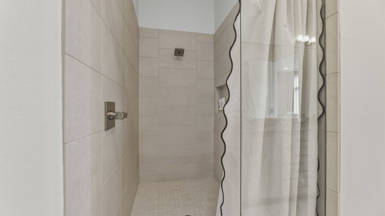 Photo of Bathroom in Old East Dallas
