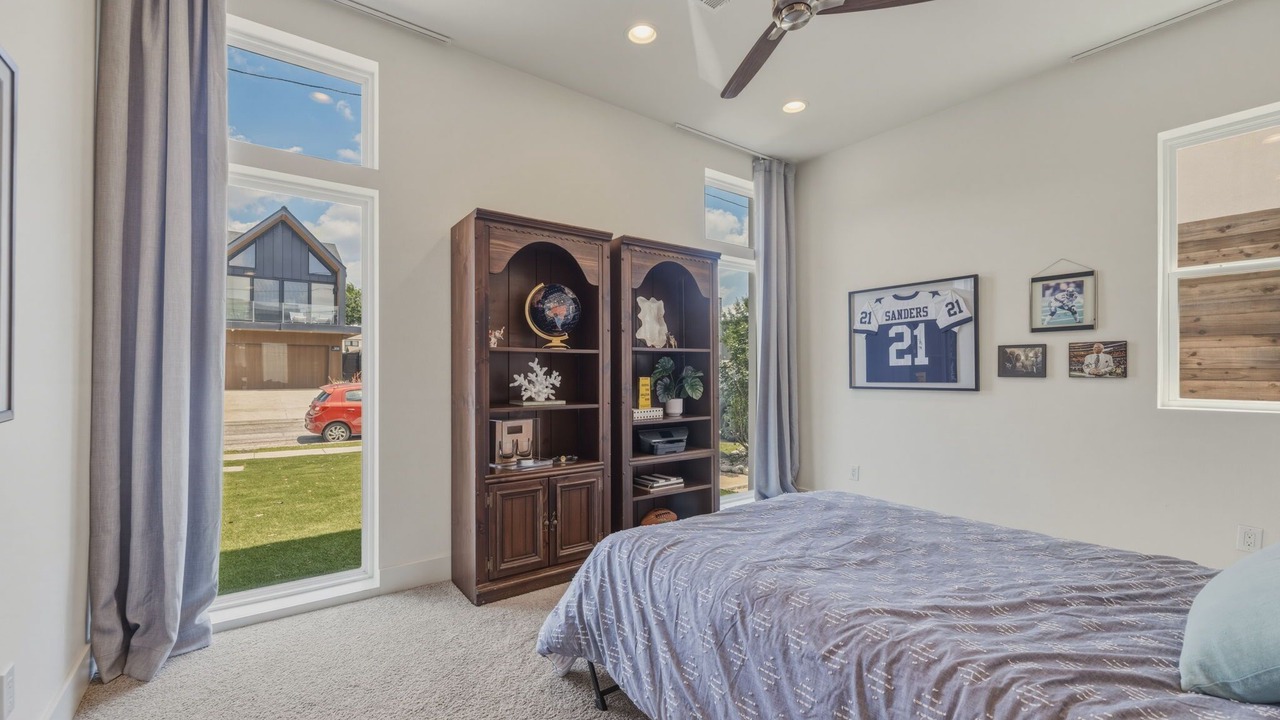 Photo of Bedroom in Old East Dallas