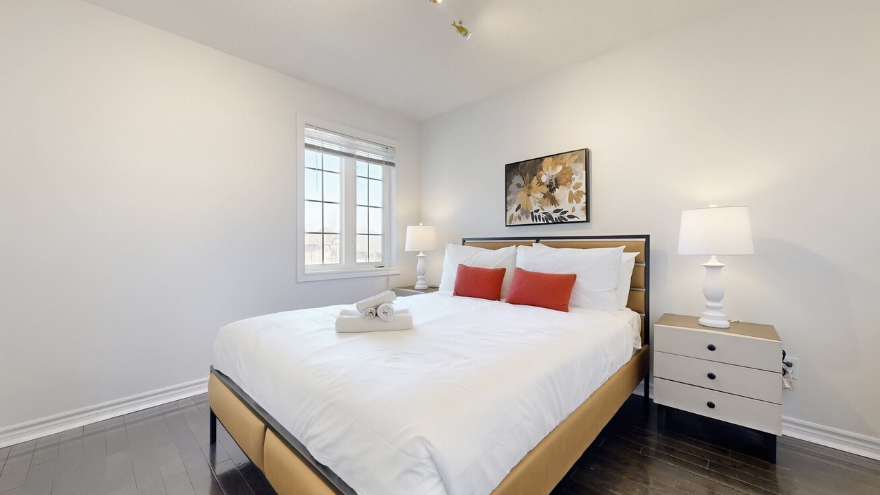 Photo of Bedroom in Richmond Hill