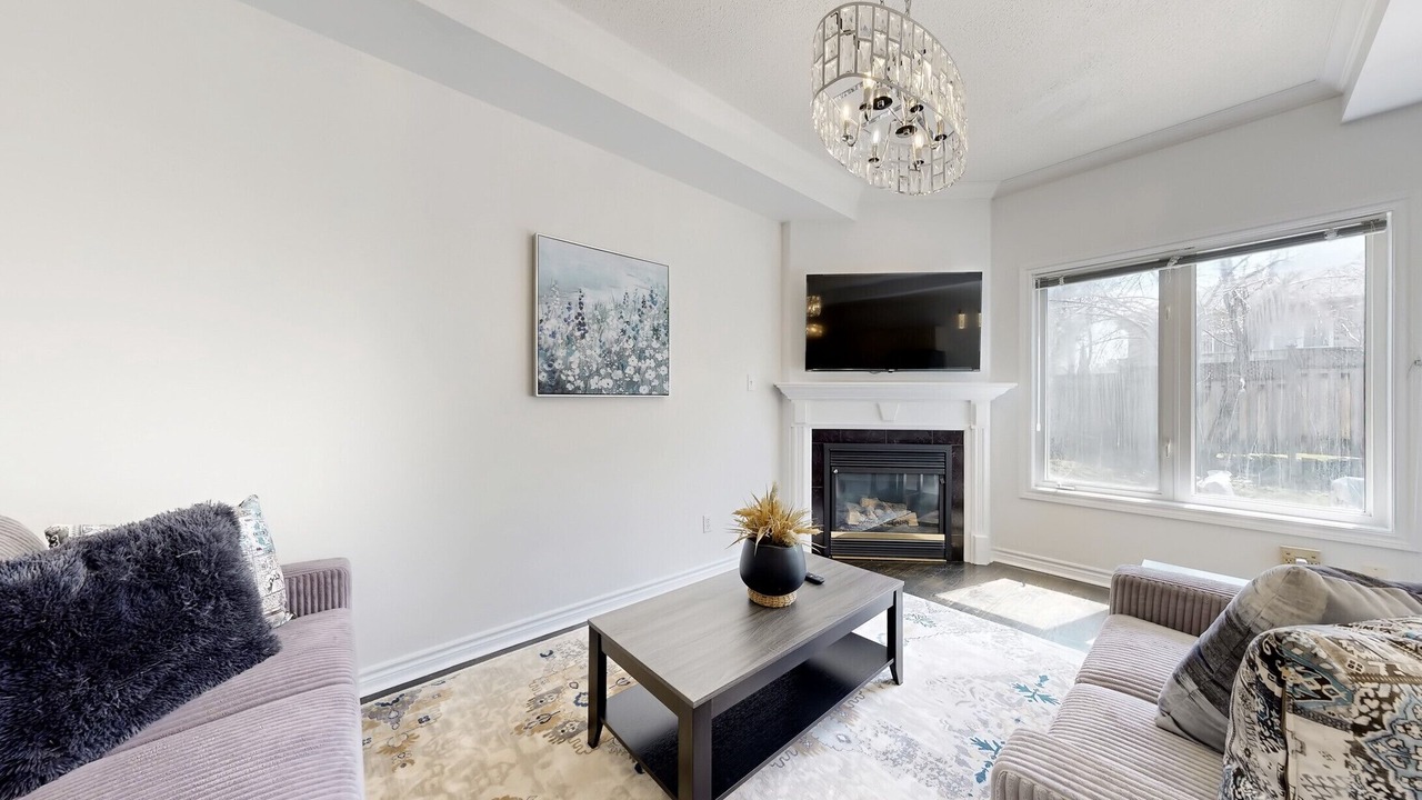 Photo of Bedroom in Richmond Hill