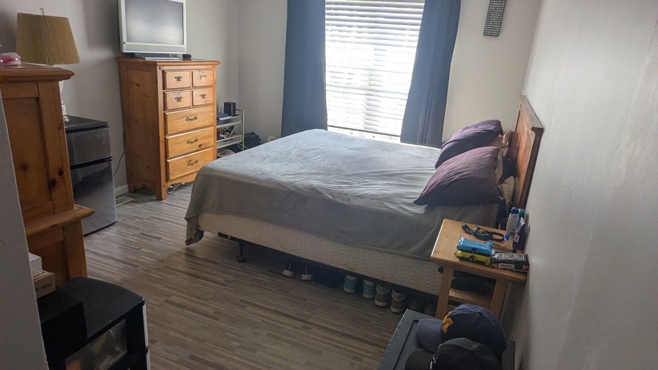Photo of Bedroom in Hainesville