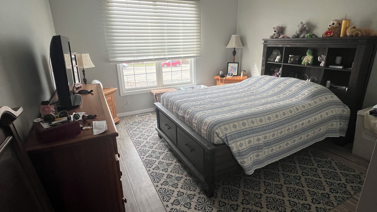 Photo of Bedroom in Hainesville