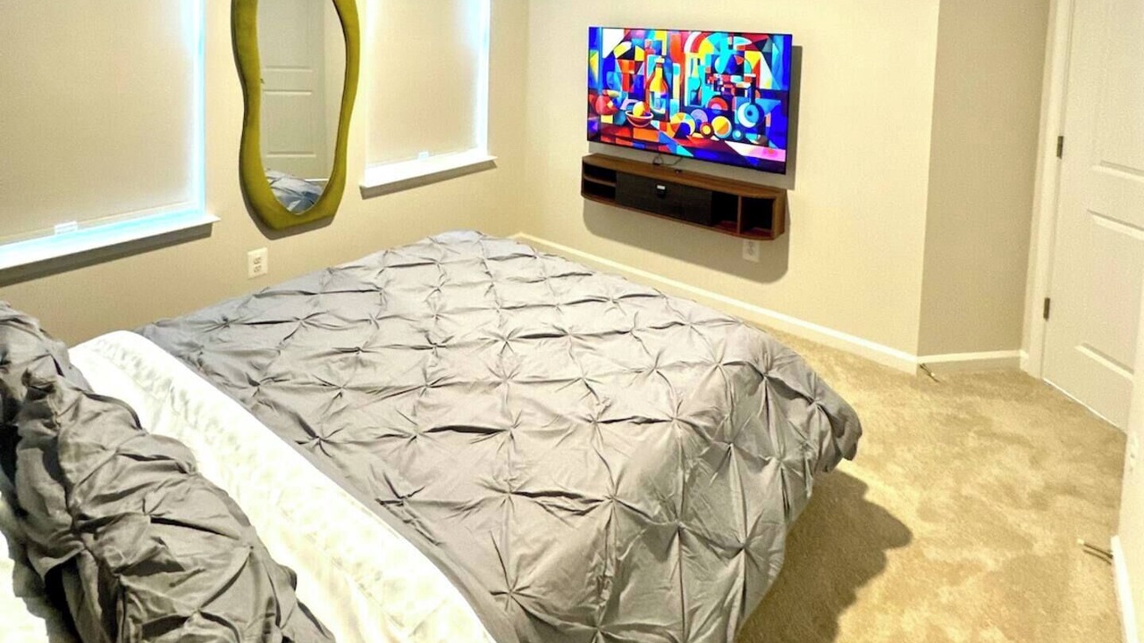 Photo of Bedroom in Upper Marlboro