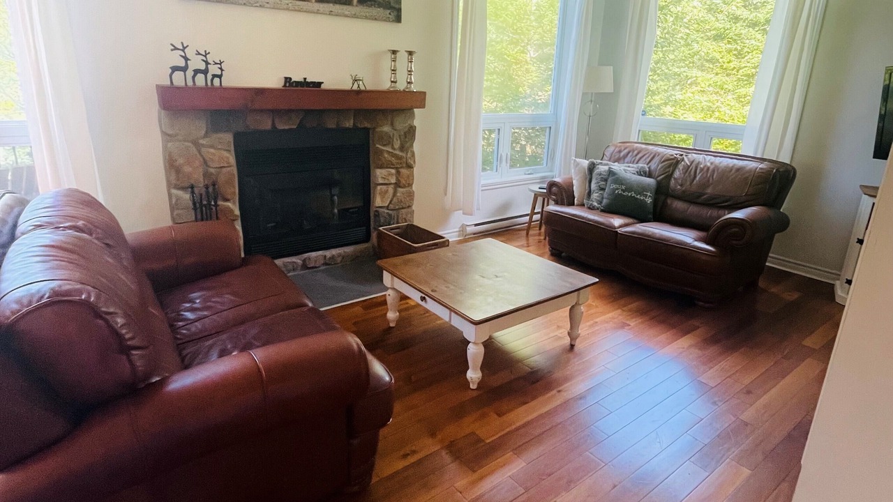 Photo of Livingroom in St-Adolphe-d'Howard