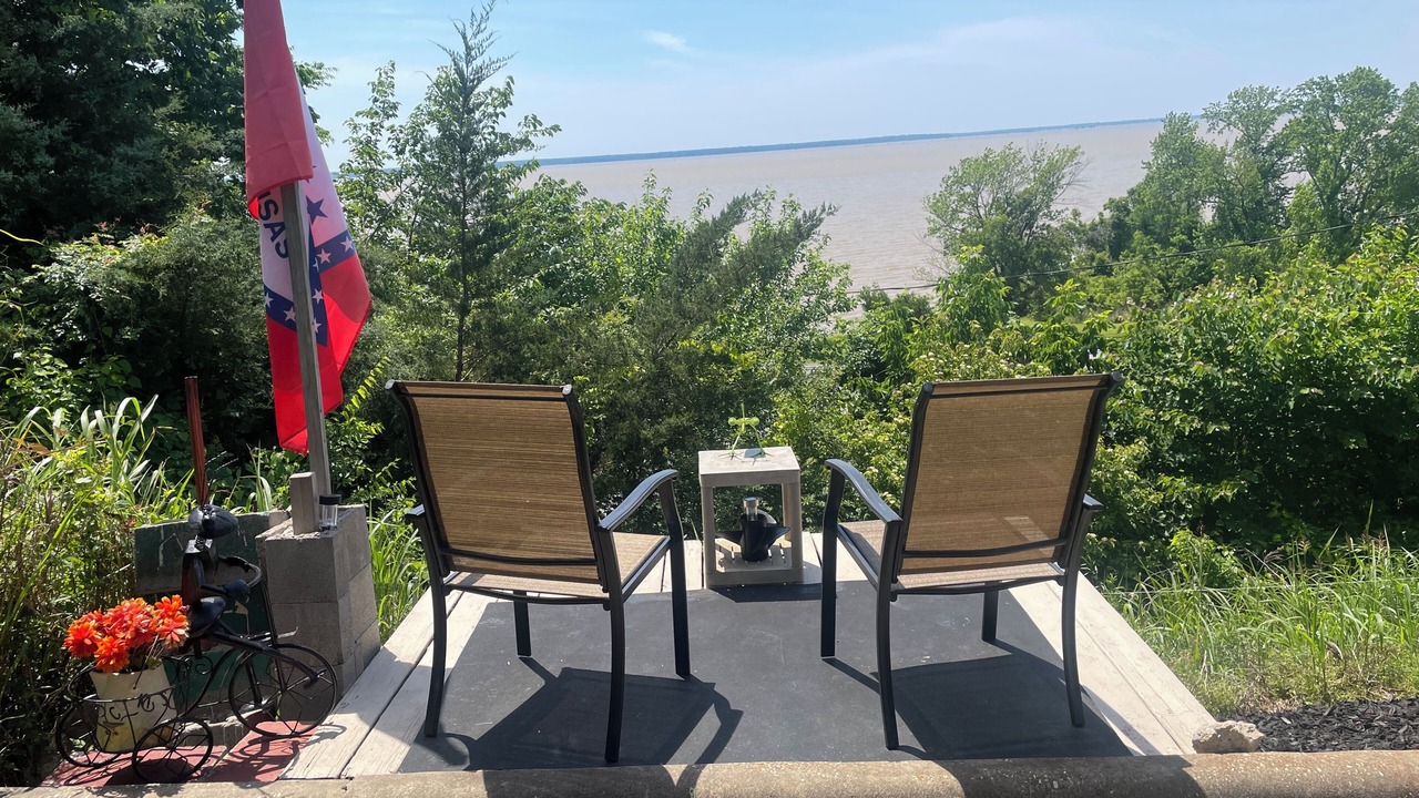 Photo of Patio Balcony in Saratoga