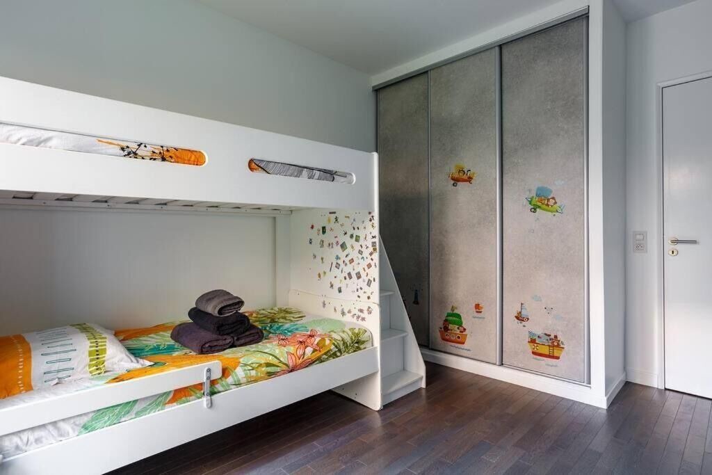 Photo of Bedroom in Le Plessis-Robinson