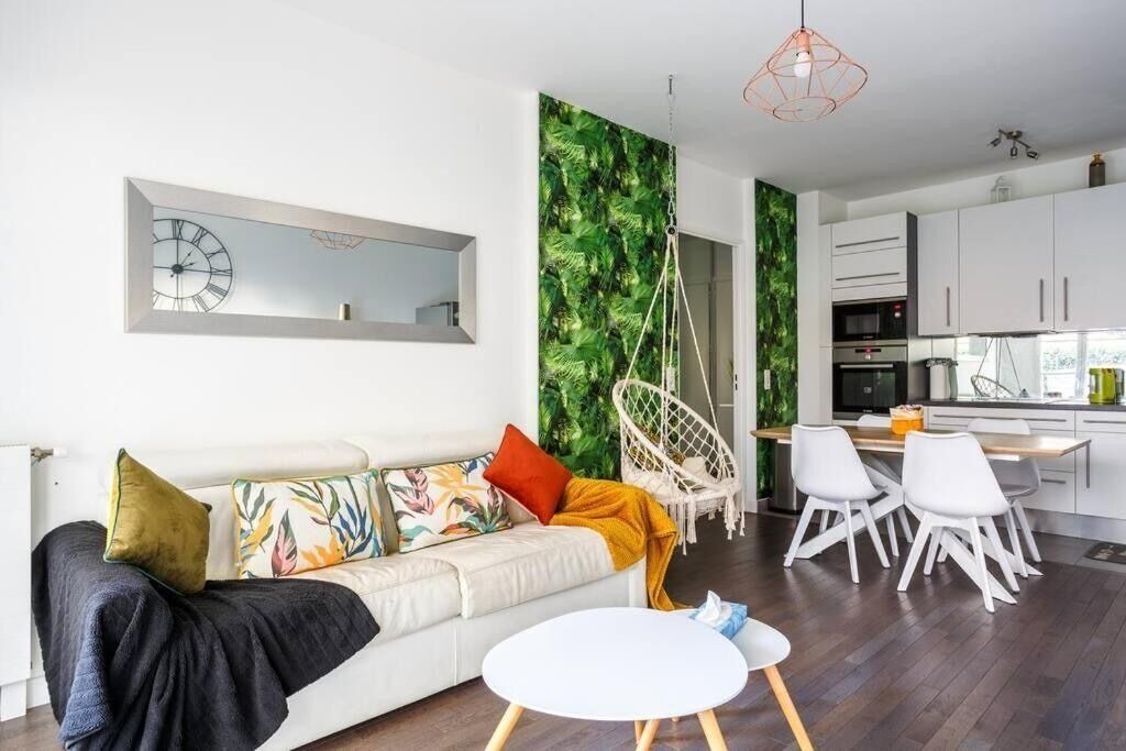 Photo of Livingroom in Le Plessis-Robinson