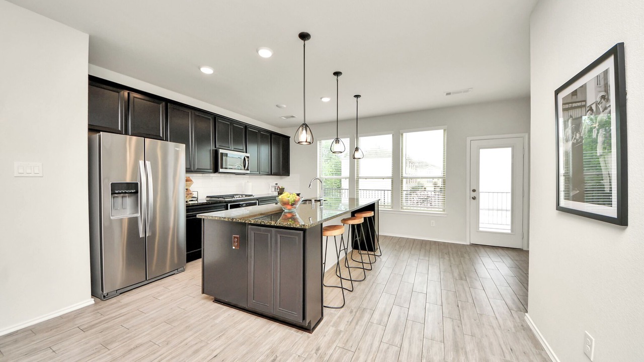 Photo of Kitchen in Woodlake - Briar Meadow
