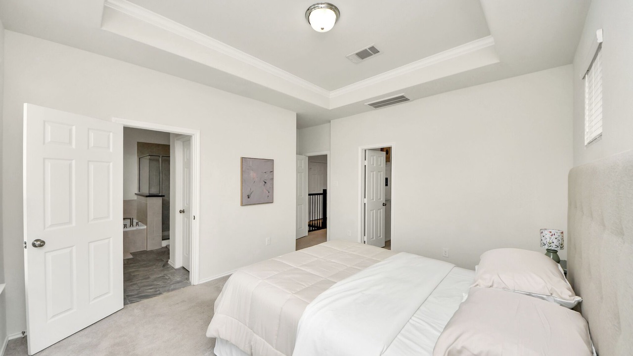 Photo of Bedroom in Woodlake - Briar Meadow