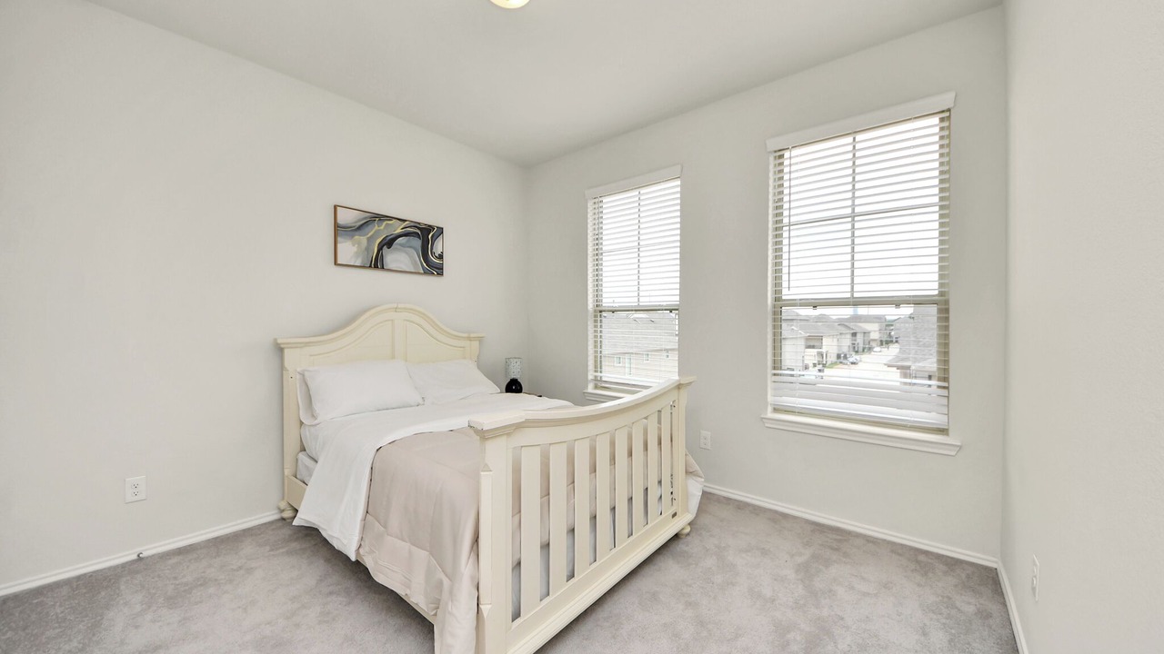Photo of Bedroom in Woodlake - Briar Meadow