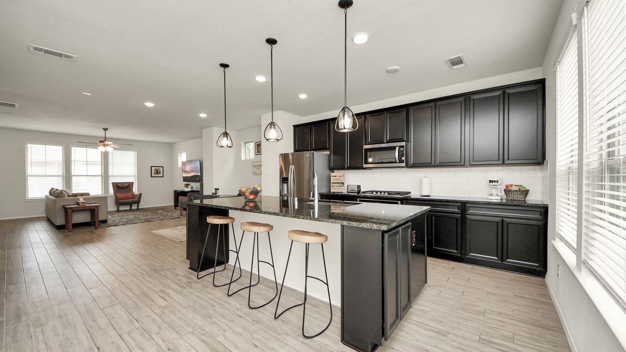 Photo of Kitchen in Woodlake - Briar Meadow