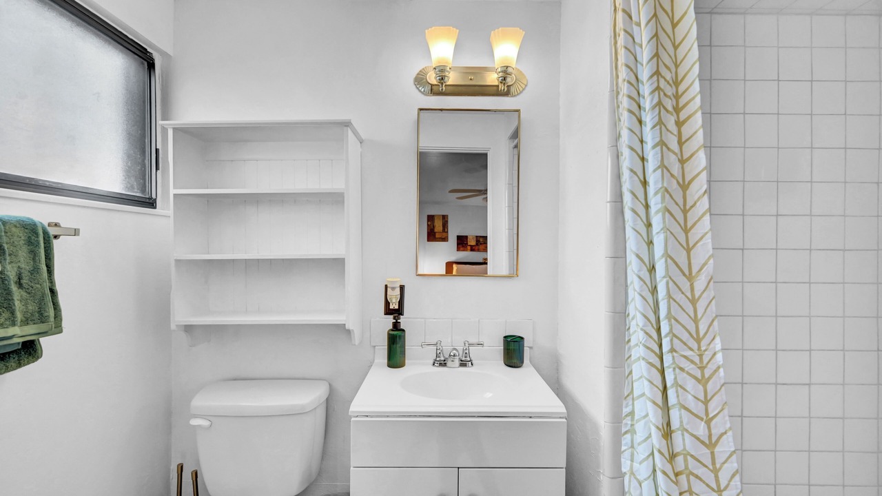 Photo of Bathroom in Downtown Las Vegas
