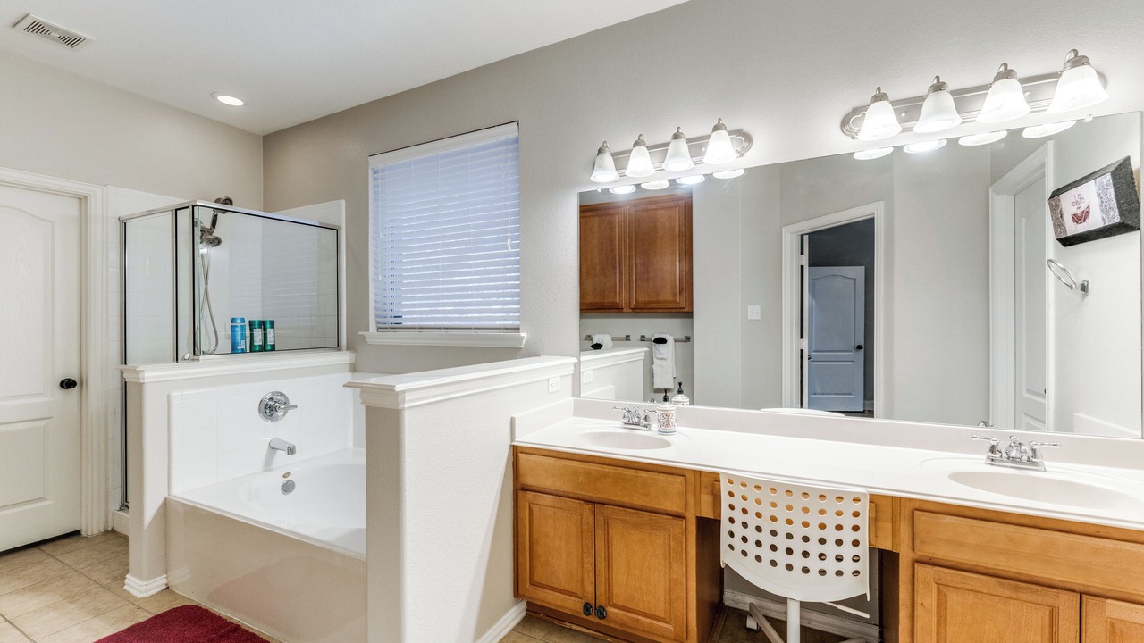 Photo of Bathroom in Tarrant County