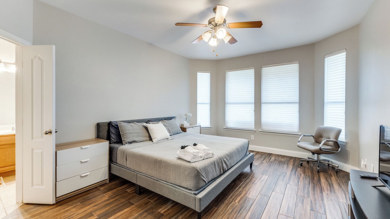 Photo of Bedroom in Tarrant County