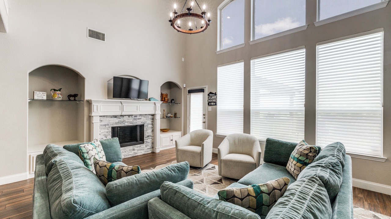 Photo of Livingroom in Tarrant County