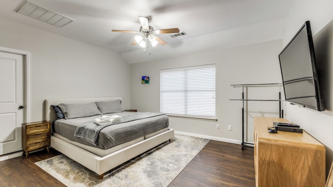 Photo of Bedroom in Tarrant County