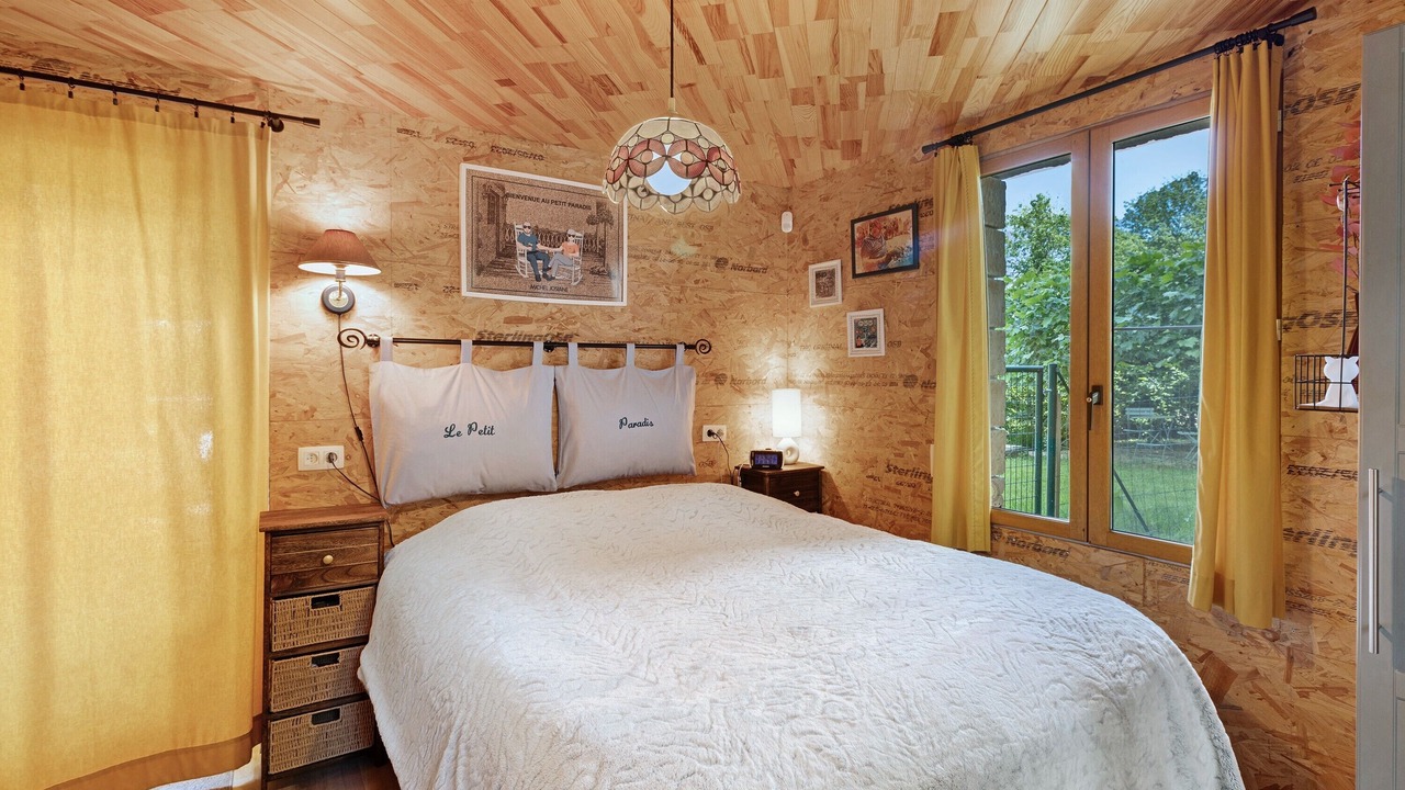 Photo of Bedroom in Saint-Chamassy
