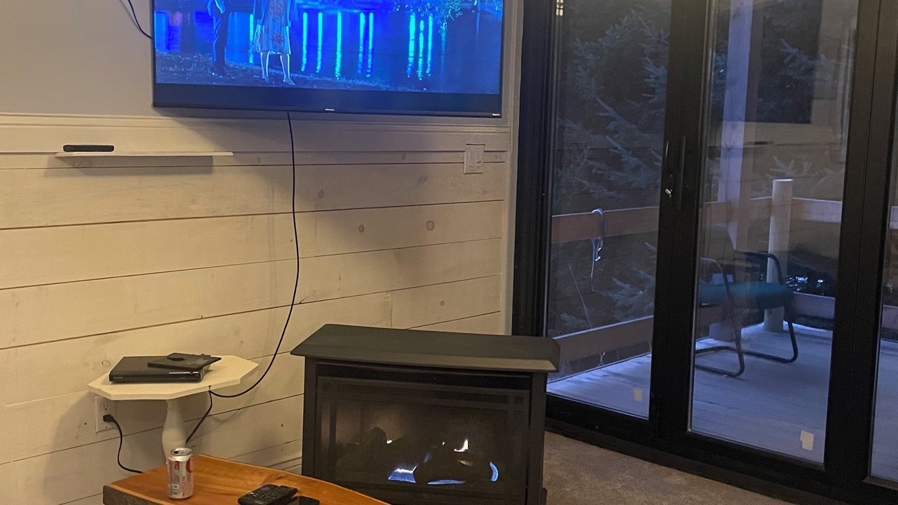 Photo of Livingroom in North Concord