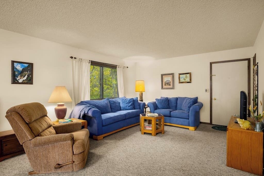 Photo of Livingroom in Big Arm