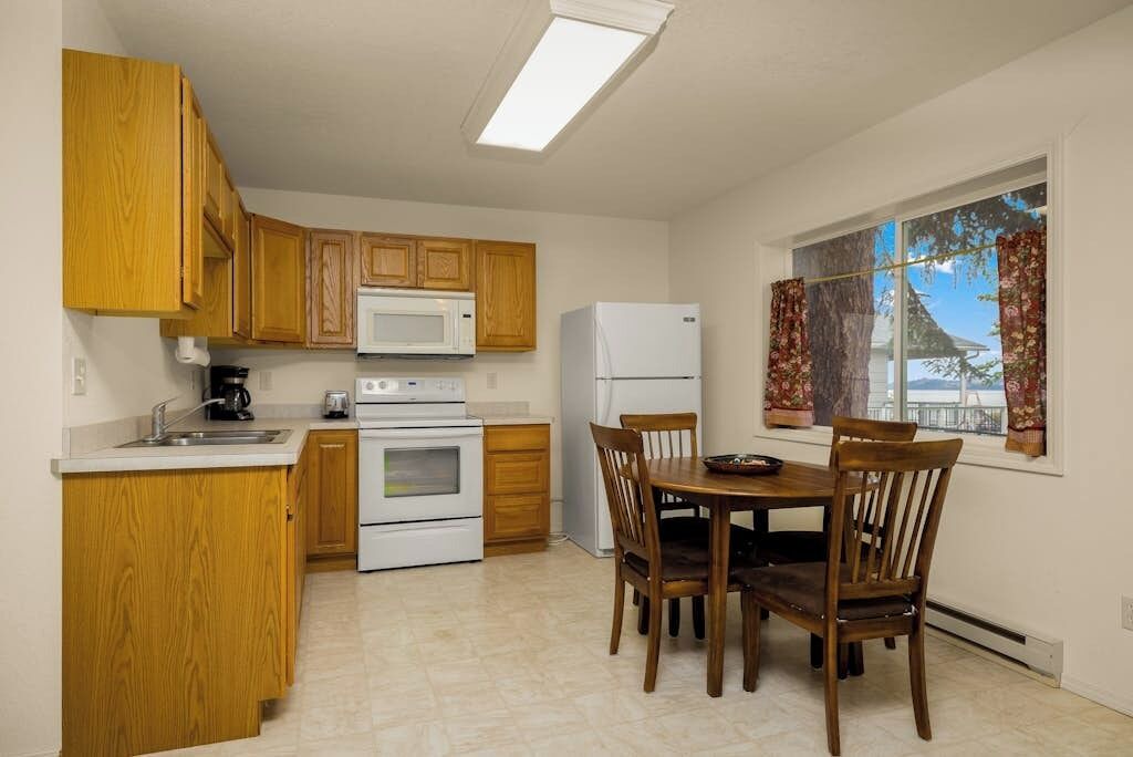 Photo of Kitchen in Big Arm