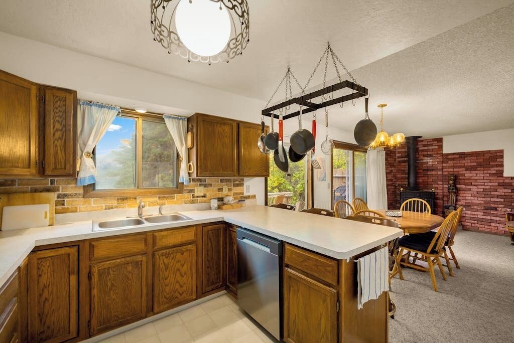Photo of Kitchen in Big Arm