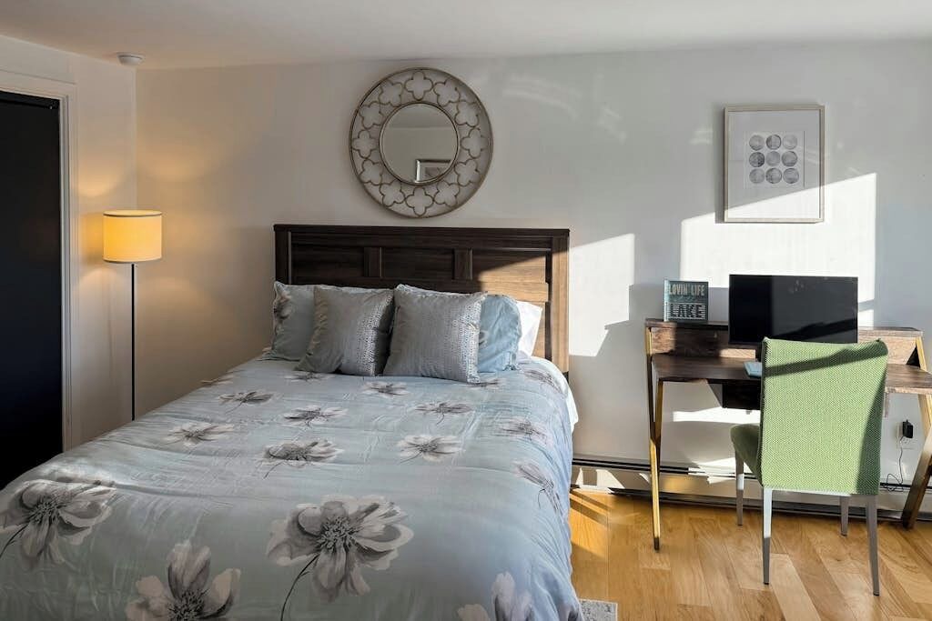 Photo of Bedroom in Meredith