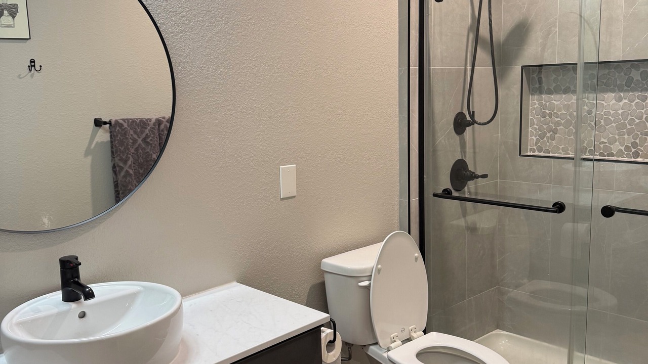 Photo of Bathroom in East Riverside