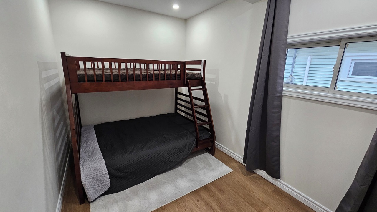 Photo of Bedroom in Port Stanley