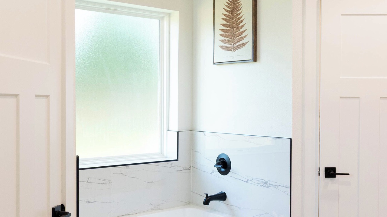 Photo of Bathroom in Pine Forest