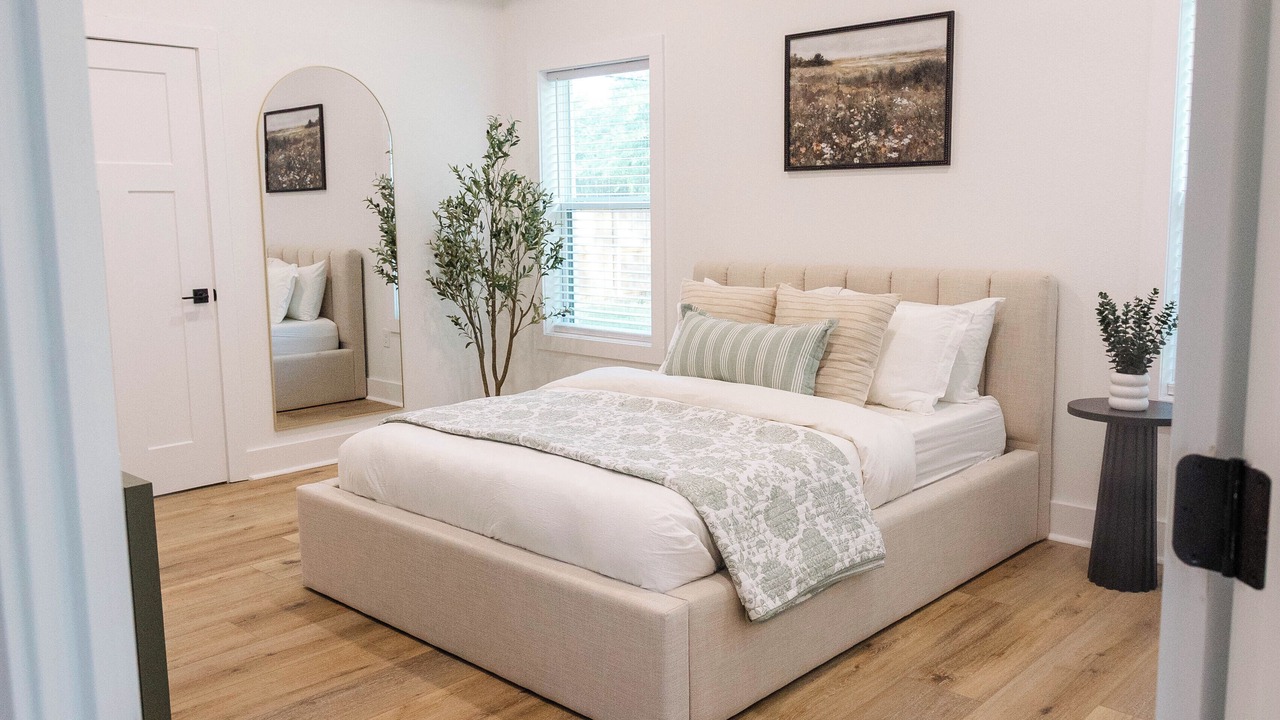 Photo of Bedroom in Pine Forest