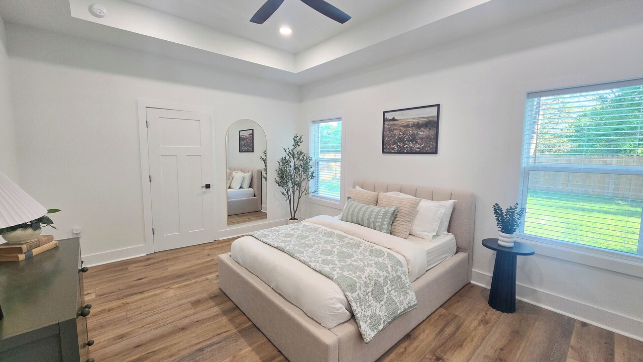 Photo of Bedroom in Pine Forest