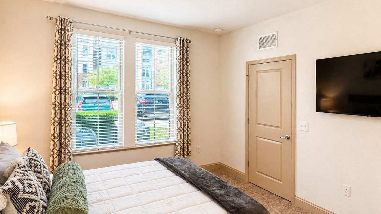 Photo of Bedroom in Baymeadows
