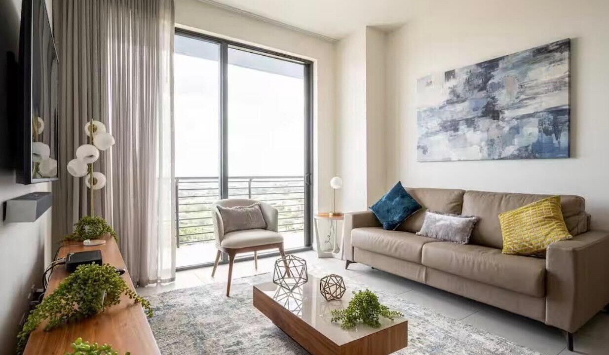 Photo of Livingroom in Doral