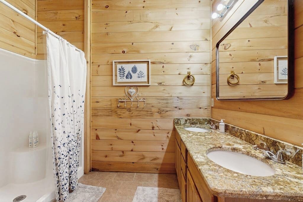 Photo of Bathroom in Bryson City