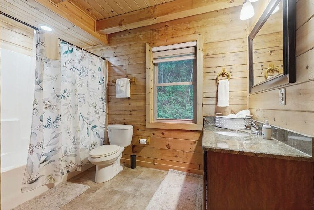 Photo of Bathroom in Bryson City