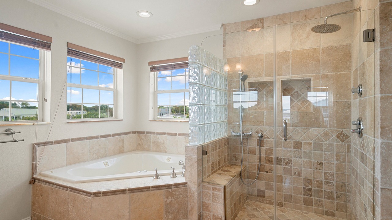 Photo of Bathroom in Cross Key Waterways