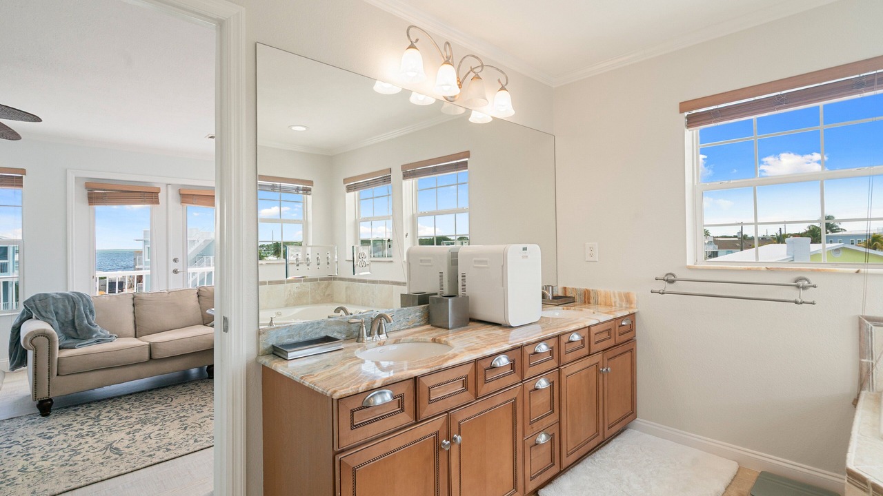 Photo of Bathroom in Cross Key Waterways