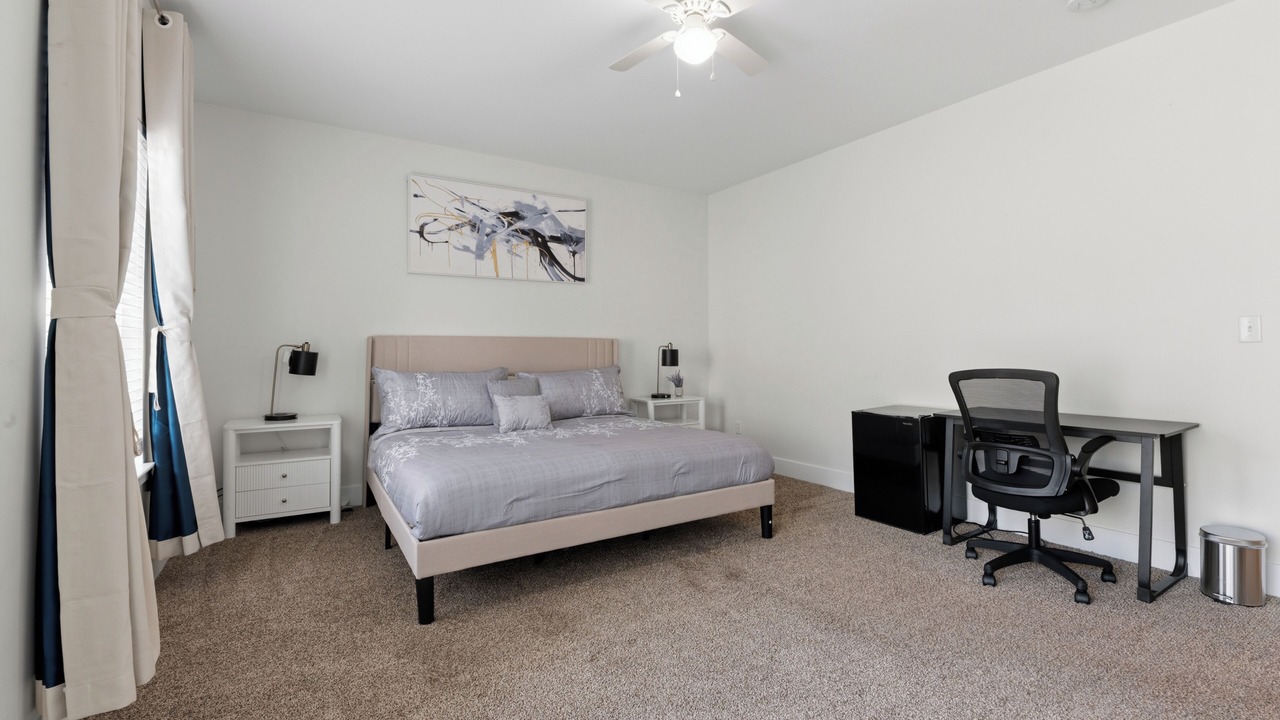 Photo of Bedroom in North Oak Park