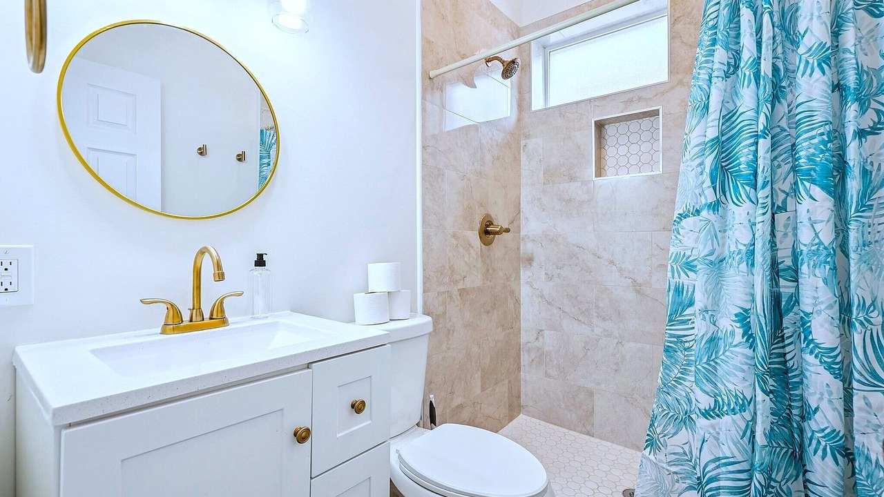 Photo of Bathroom in Whitman