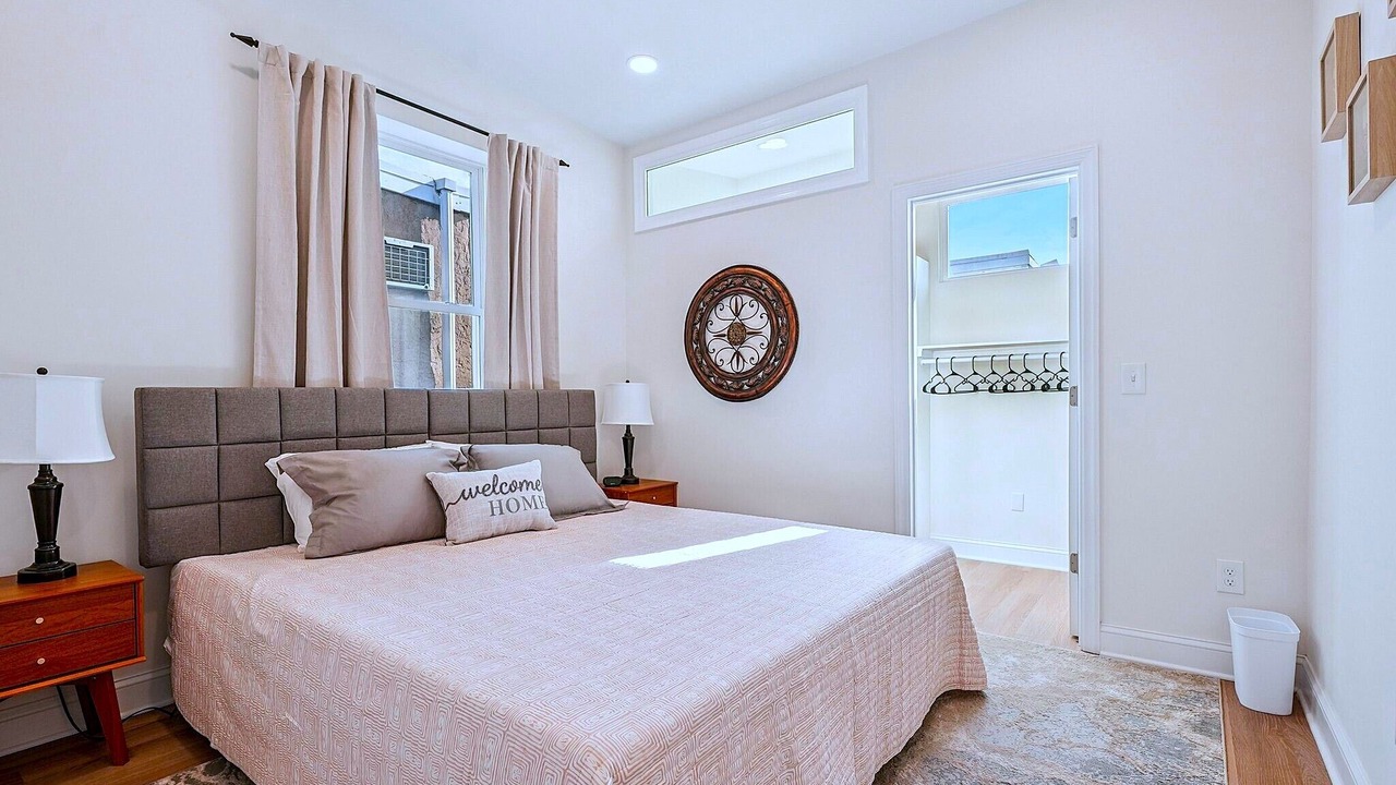 Photo of Bedroom in Whitman