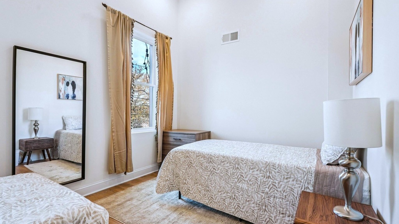 Photo of Bedroom in Whitman