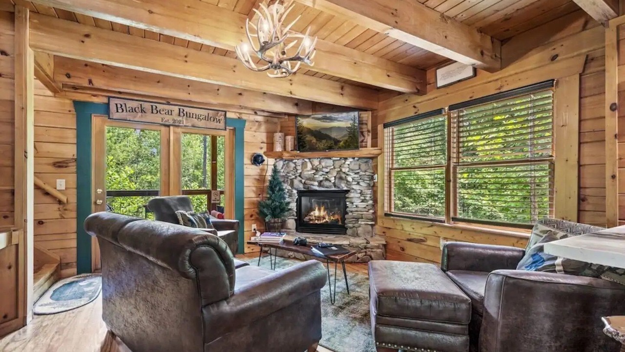 Photo of Livingroom in Hemlock Hills